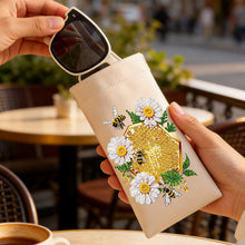 Load image into Gallery viewer, Dragonfly-DIY Diamond Painting Glasses Case