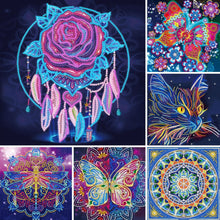 Load image into Gallery viewer, Mandala-Partial Special Luminous Diamond Painting-30x30cm