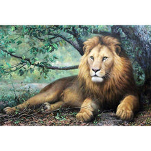 Load image into Gallery viewer, Resting Lion - Full Drill Diamond Painting