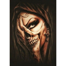 Load image into Gallery viewer, Skull Beauty - Full Drill Diamond Painting