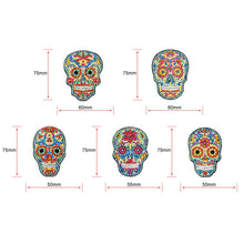 Load image into Gallery viewer, 5pcs Skull DIY Keychain