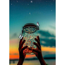 Load image into Gallery viewer, Night view - Full Drill Diamond Painting