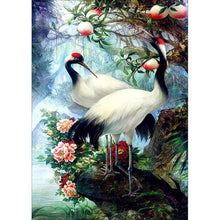 Load image into Gallery viewer, Crane - Full Drill Diamond Painting