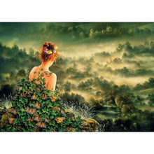 Load image into Gallery viewer, Beauty - Full Drill Diamond Painting