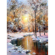 Load image into Gallery viewer, Snow scene - Full Drill Diamond Painting