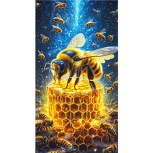Load image into Gallery viewer, Bee-Full Round Diamond Painting-40x70cm-Large Size

