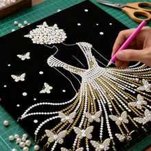 Load image into Gallery viewer, Elegant Girl-Partial Pearl Painting Kit with Frame-25x25cm
