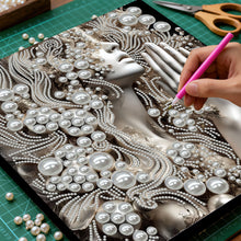 Load image into Gallery viewer, Lady-Partial Pearl Painting Kit with Frame-30x30cm
