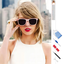 Load image into Gallery viewer, Taylor Swift- Diamond painting 30*40cm/40*50
