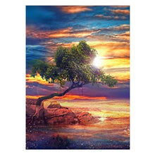 Load image into Gallery viewer, Old Tree - Full Drill Diamond Painting
