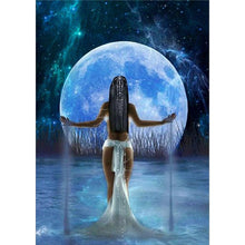 Load image into Gallery viewer, Beauty - Full Drill Diamond Painting
