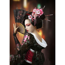 Load image into Gallery viewer, Beauty - Full Drill Diamond Painting
