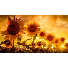 Load image into Gallery viewer, Flower - Full Drill Diamond Painting
