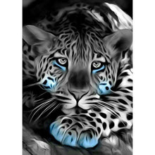 Load image into Gallery viewer, Tiger - Full Drill Diamond Painting
