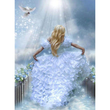 Load image into Gallery viewer, Beauty - Full Drill Diamond Painting

