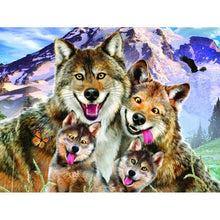 Load image into Gallery viewer, Wolf - Full Drill Diamond Painting

