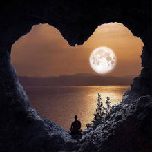 Load image into Gallery viewer, Heart Mountain  - Full Drill Diamond Painting
