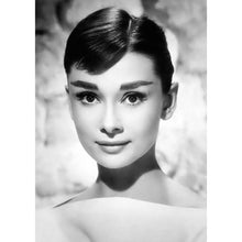Load image into Gallery viewer, Pretty Girl - Full Drill Diamond Painting
