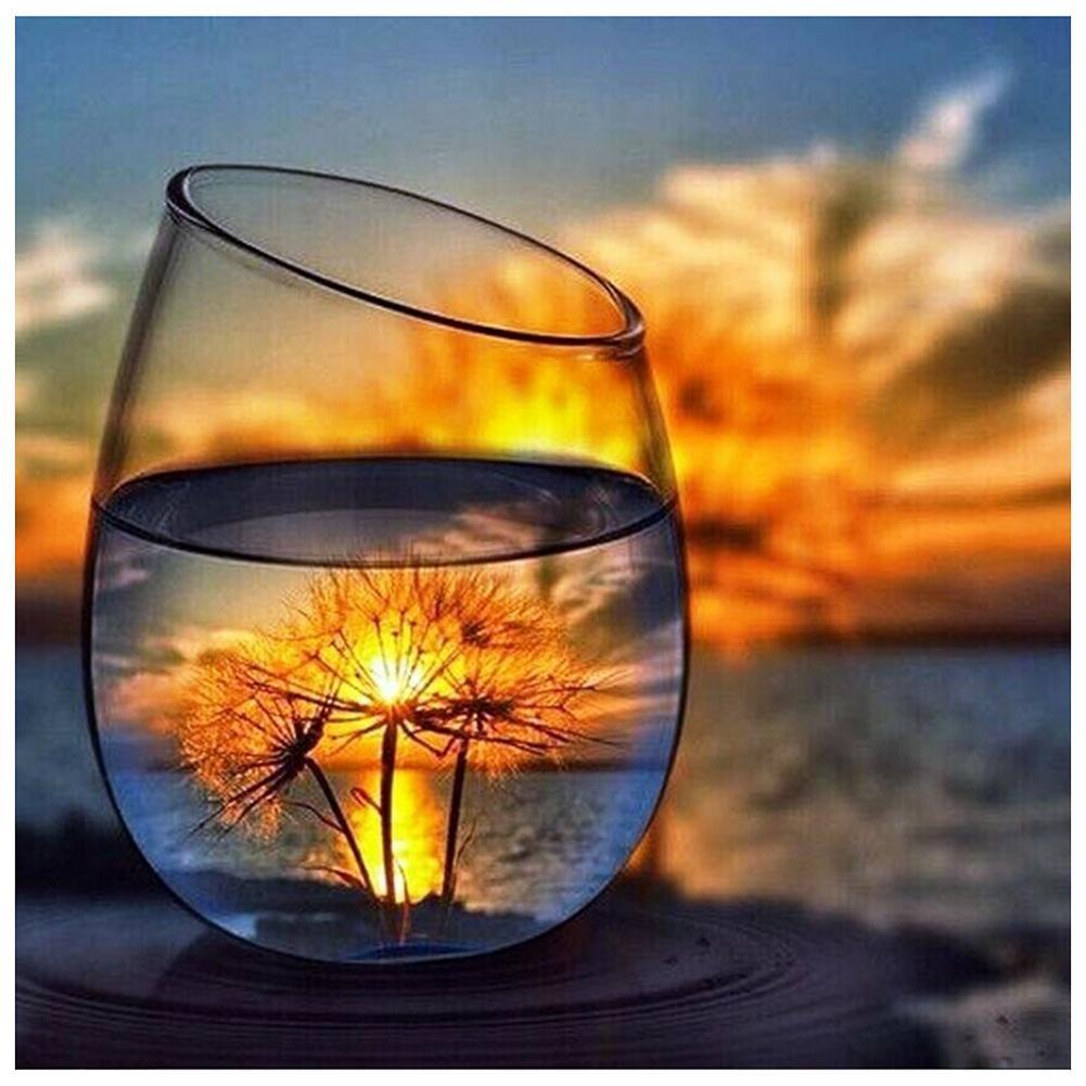 Cup Shot Dandelion - Full Drill Diamond Painting