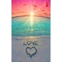 Load image into Gallery viewer, Love by the Sea - Full Drill Diamond Painting - 40x60cm
