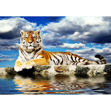 Load image into Gallery viewer, Tiger - Full Drill Diamond Painting
